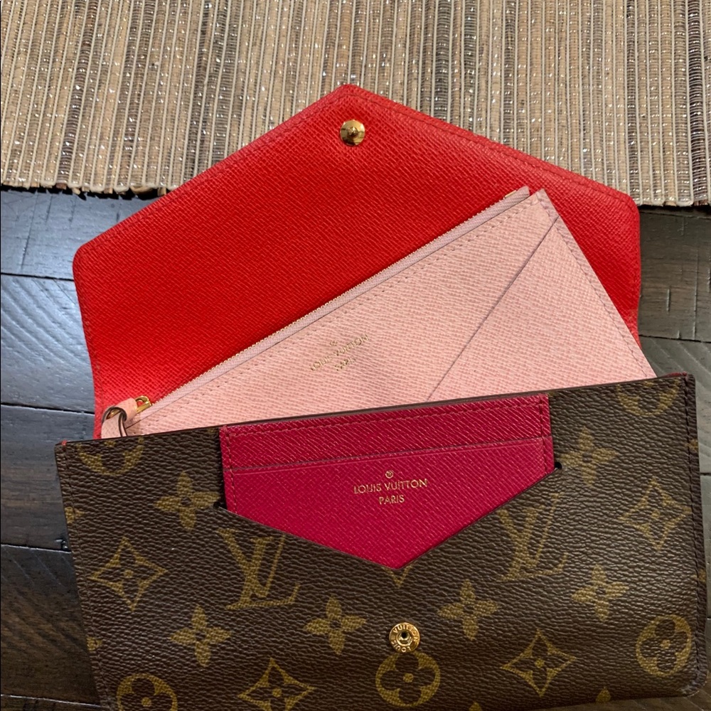Rare Louis Vuitton Jeanne Wallet